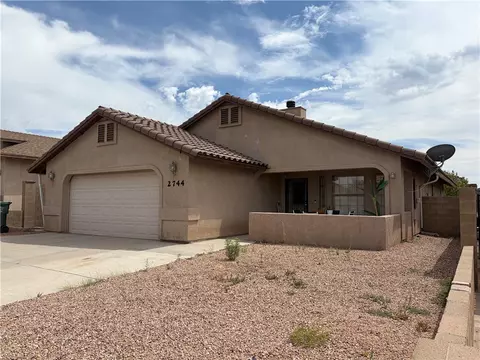 2744 Emerson Ave, Kingman, AZ 86401
