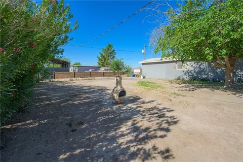Exterior - 2016 E Hackamore Dr, Mohave Valley, AZ 86440 photo 10 of 14