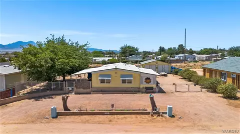 View/Area - 2330 E Devlin Ave, Kingman, AZ 86409 photo 2 of 10