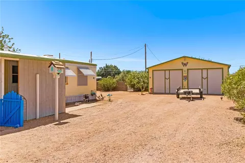 Exterior - 2330 E Devlin Ave, Kingman, AZ 86409 photo 8 of 12