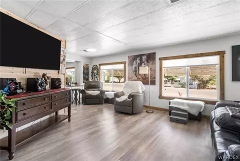 Living - 2330 E Devlin Ave, Kingman, AZ 86409 photo 1 of 3