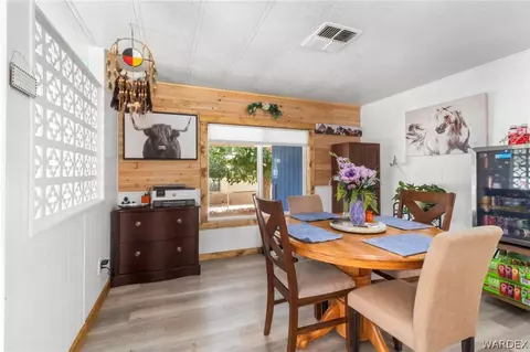 Dining - 2330 E Devlin Ave, Kingman, AZ 86409 photo 1 of 3