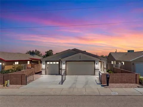 2835 Phoenix Ave, Kingman, AZ 86401