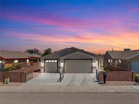 2835 Phoenix Ave, Kingman, AZ 86401