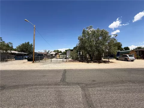 2835 E Snavely Ave, Kingman, AZ 86409 photo 29