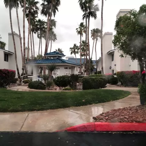 1800 Clubhouse Apt 105 Dr, Bullhead City, AZ 86442