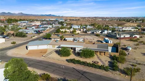 1350 Newberry Dr, Bullhead City, AZ 86442