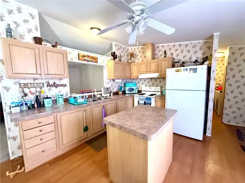 10 E Nims Ln, Meadview, AZ 86444 photo 22