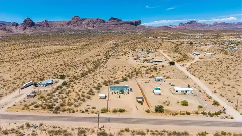 2177 S Estrella Rd, Golden Valley, AZ 86413