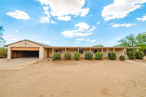 3201 N Kayenta Rd, Golden Valley, AZ 86413