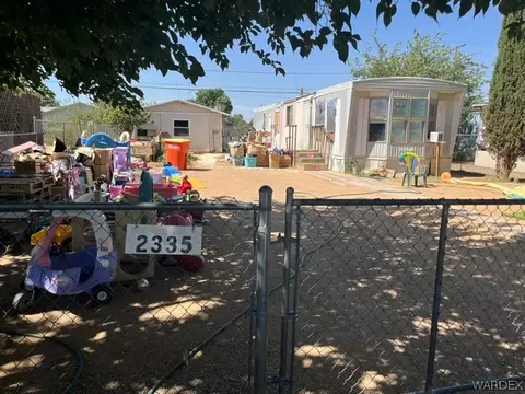 2335 E Leroy Ave, Kingman, AZ 86409