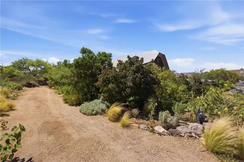 Exterior - 125 E Park St, Kingman, AZ 86401 photo 5 of 13