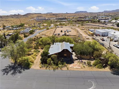 View/Area - 125 E Park St, Kingman, AZ 86401 photo 4 of 7
