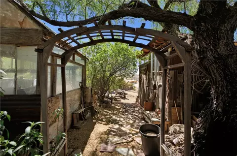 Exterior - 125 E Park St, Kingman, AZ 86401 photo 12 of 13