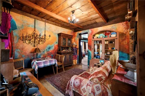 Living - 125 E Park St, Kingman, AZ 86401 photo 1 of 3