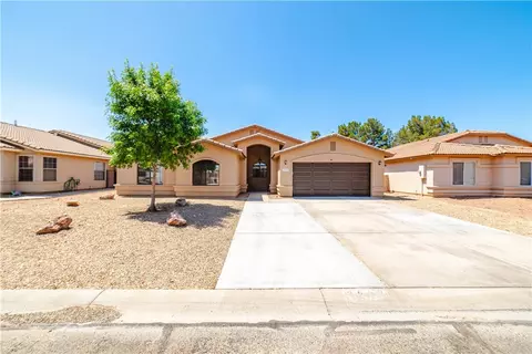 3936 E Packard Ave, Kingman, AZ 86409 photo 2