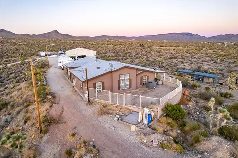 8356 W Cordelia, White Hills, AZ 86445