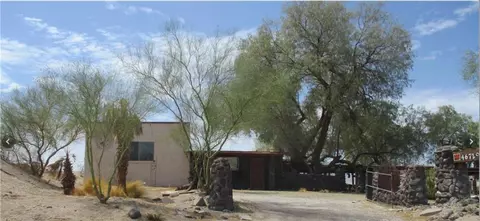 4672 E Bayside Dr, Topock, AZ 86436