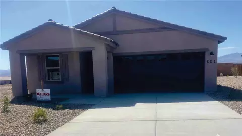 881 Hoffman Dr, Bullhead City, AZ 86429