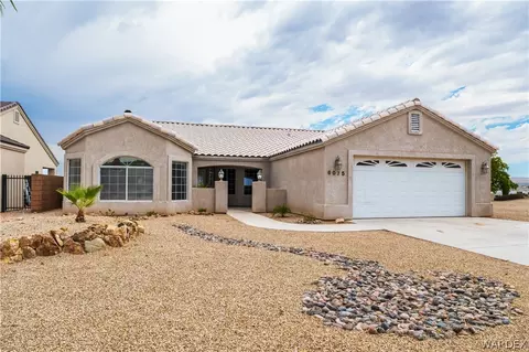 6075 S Lago Grande Dr, Fort Mohave, AZ 86426