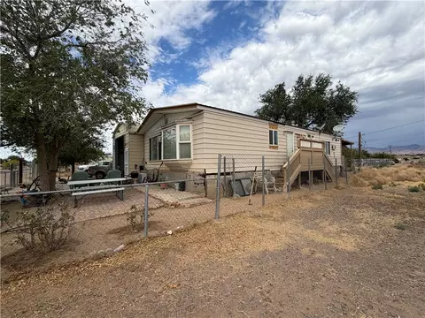 4737 N Powell Ave, Kingman, AZ 86409