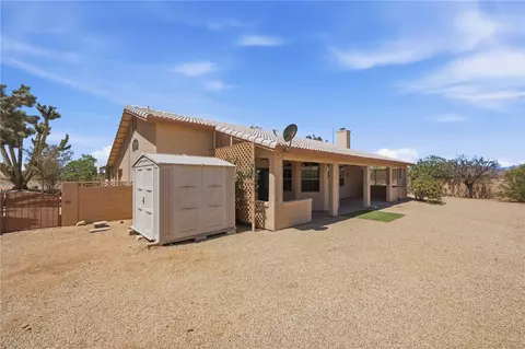 Exterior - 7771 E Concho Dr, Kingman, AZ 86401 photo 6 of 7