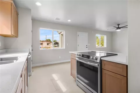 Kitchen - 2840 E Ames Ave, Kingman, AZ 86409 photo 2 of 3