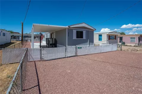 635 E Beverly Ave, Kingman, AZ 86409 photo 2