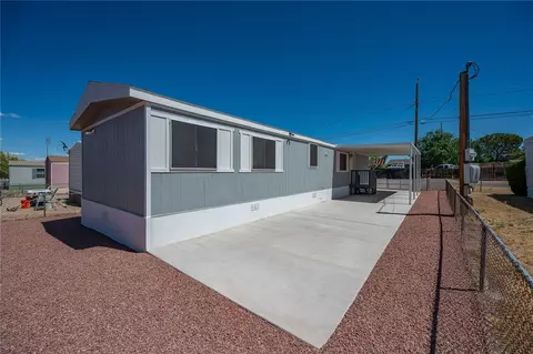 635 E Beverly Ave, Kingman, AZ 86409 photo 3