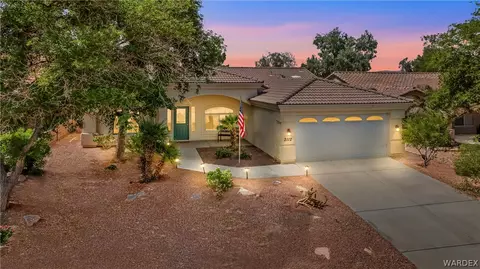 2112 E Crystal Dr, Fort Mohave, AZ 86426