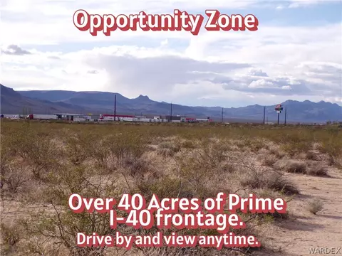 208-32 001 I-40 #40, Yucca, AZ 86438