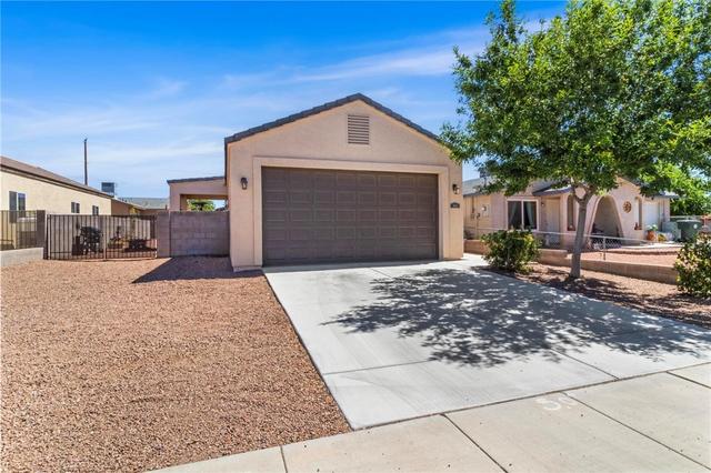 2644 Simms Ave, Kingman, AZ 86401