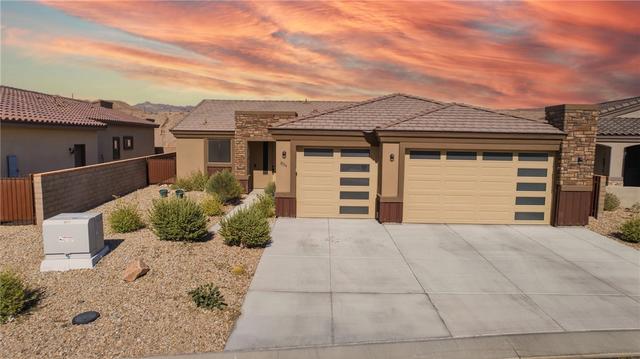 834 Onate Ct, Bullhead City, AZ 86429