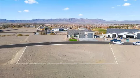 2424 E Calle Sevilla, Fort Mohave, AZ 86426