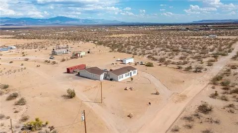 1694 S Elgin Rd, Golden Valley, AZ 86413