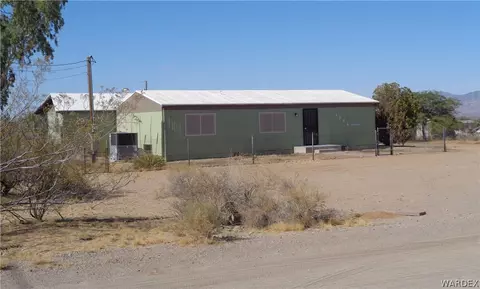 4144 W Abrigo Dr, Golden Valley, AZ 86413
