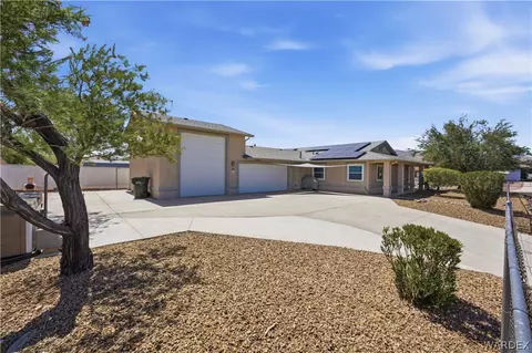 672 Church St, Bullhead City, AZ 86442