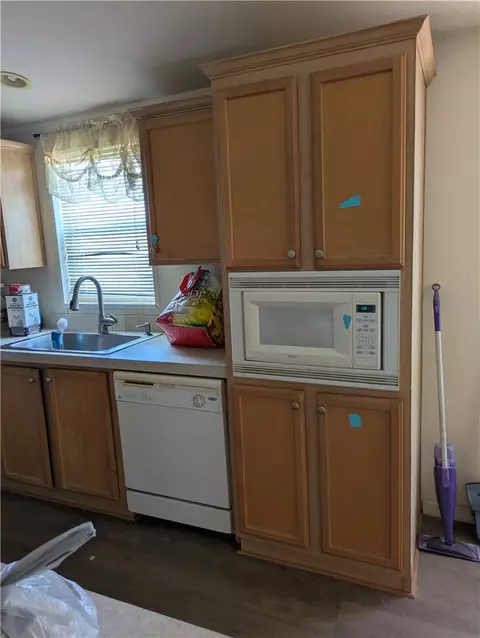 12779 S Concho Dr, Topock, AZ 86436 photo 5