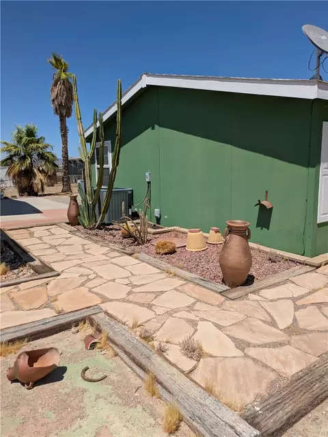 12779 S Concho Dr, Topock, AZ 86436 photo 17