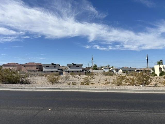 2628 Silver Creek Rd, Bullhead City, AZ 86442