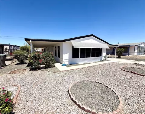 5690 S Pearl St, Fort Mohave, AZ 86426
