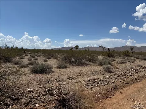 337-05 036 Granite Dr, Meadview, AZ 86444