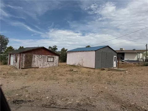 3345 W Gordon Ln, Golden Valley, AZ 86413