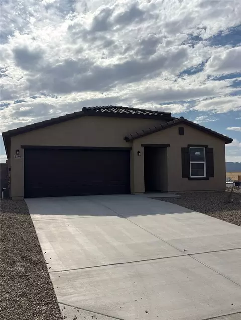 2289 Sarah Pl, Bullhead City, AZ 86442
