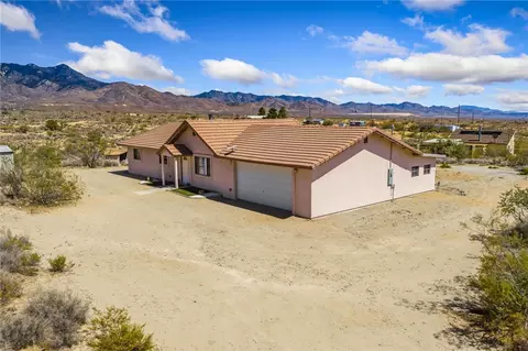 9910 N Tuckahoe Rd, Chloride, AZ 86431