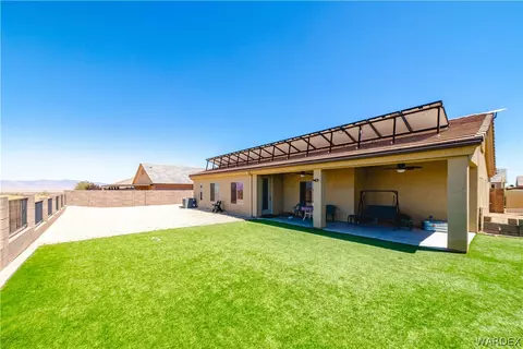 Exterior - 1729 E Blue Flame St, Kingman, AZ 86409 photo 7 of 21