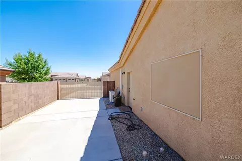Exterior - 1729 E Blue Flame St, Kingman, AZ 86409 photo 12 of 21