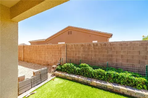 Exterior - 1729 E Blue Flame St, Kingman, AZ 86409 photo 3 of 21