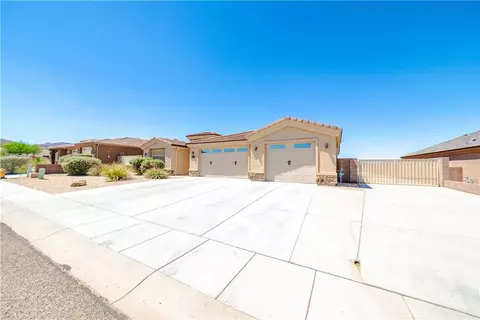 Exterior - 1729 E Blue Flame St, Kingman, AZ 86409 photo 18 of 21