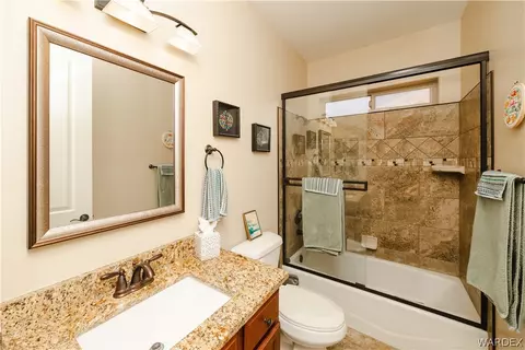 Bath - 1729 E Blue Flame St, Kingman, AZ 86409 photo 3 of 3